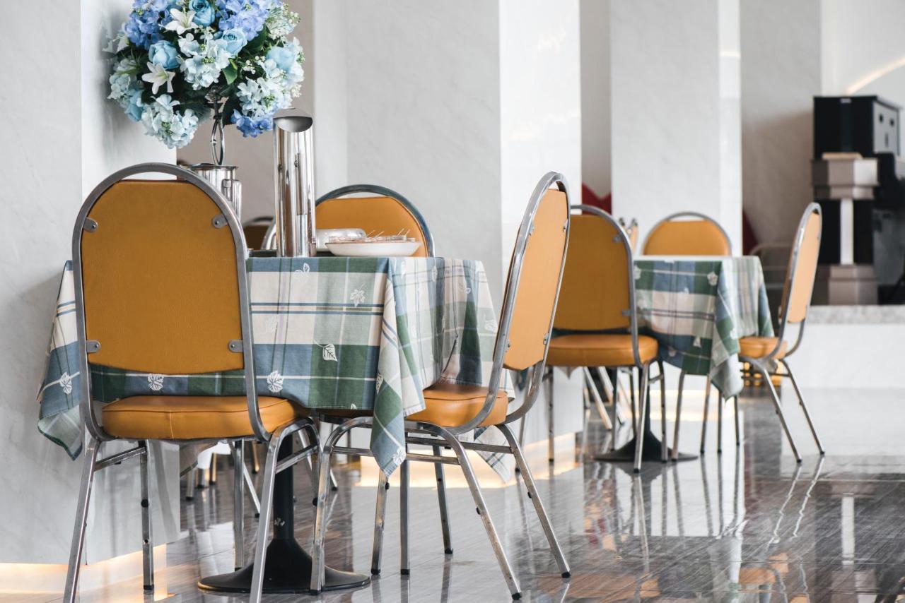 K.S.Pavilion Hotel ナコーン・ラーチャシーマー エクステリア 写真