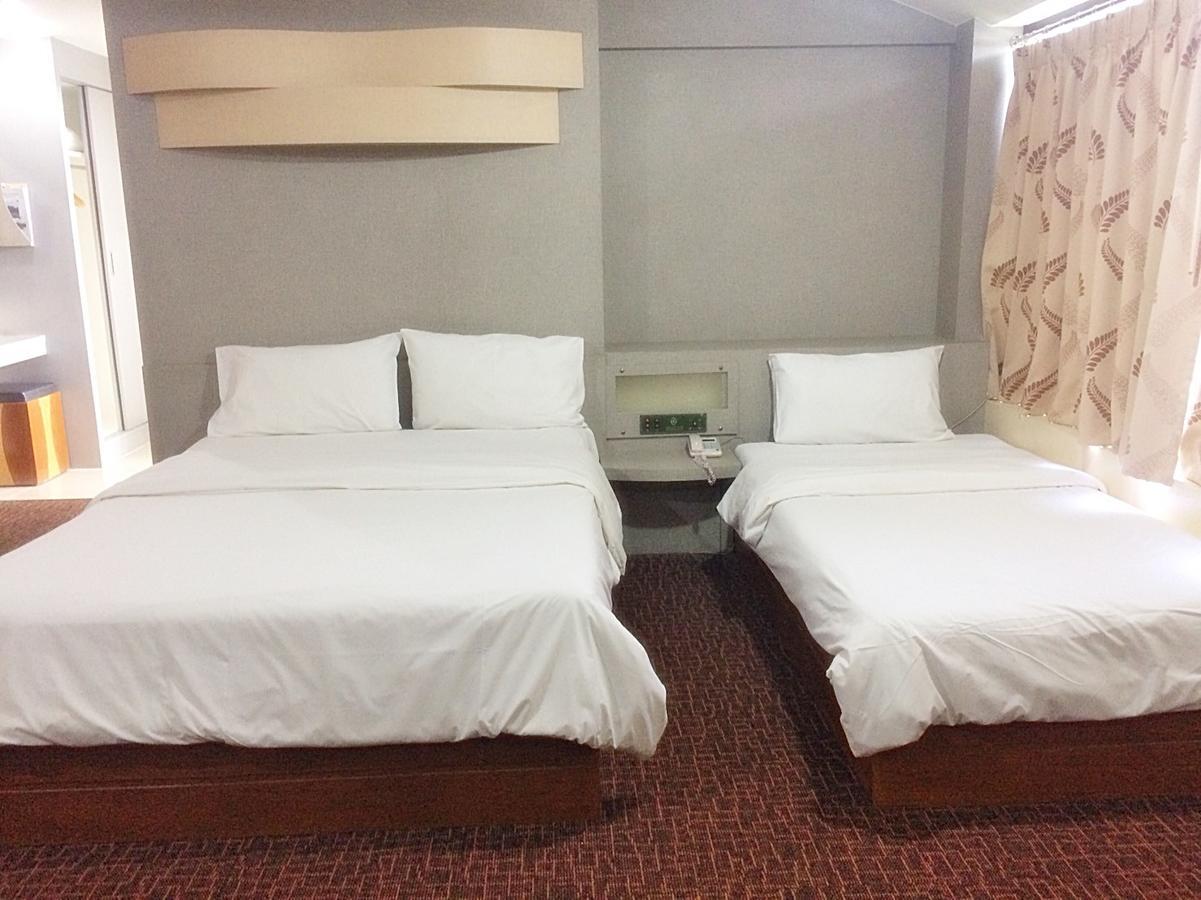 K.S.Pavilion Hotel ナコーン・ラーチャシーマー エクステリア 写真
