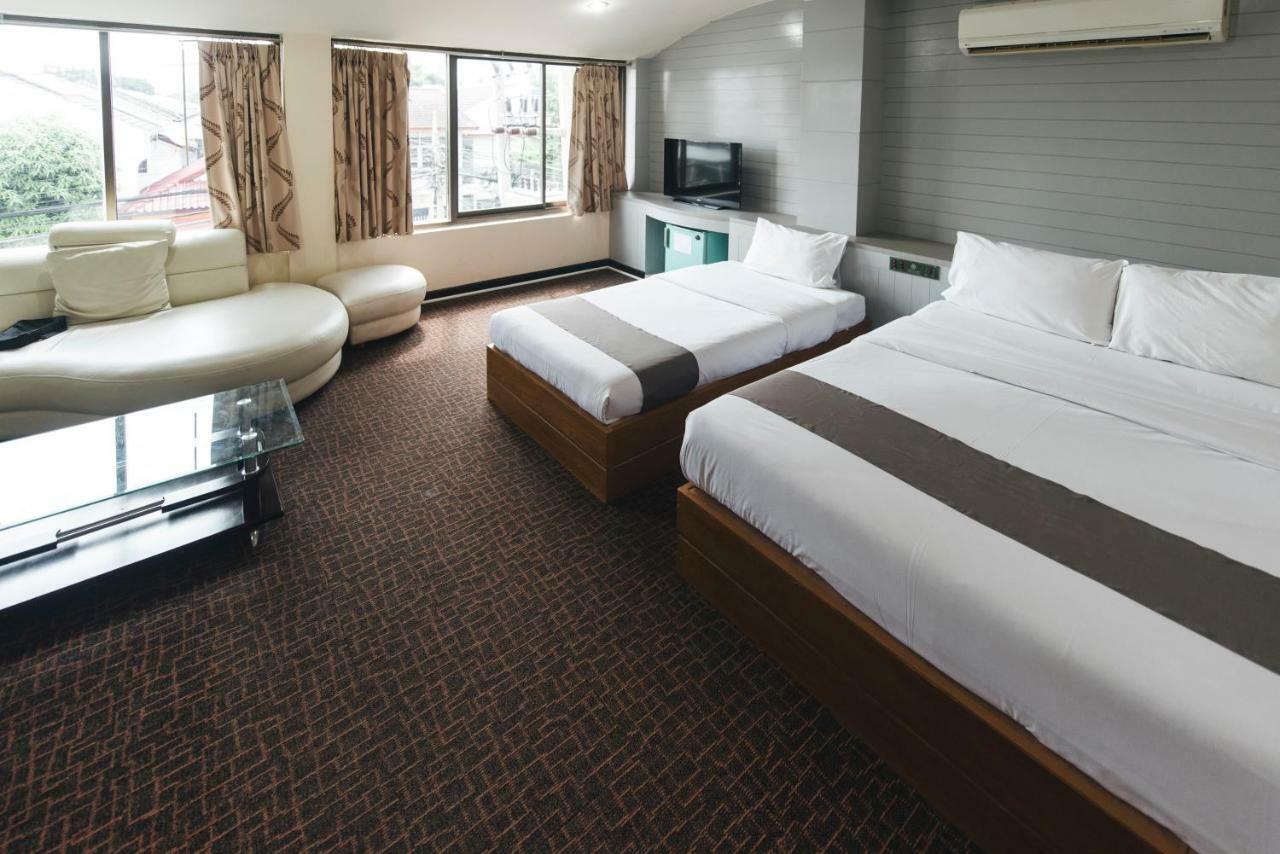 K.S.Pavilion Hotel ナコーン・ラーチャシーマー エクステリア 写真