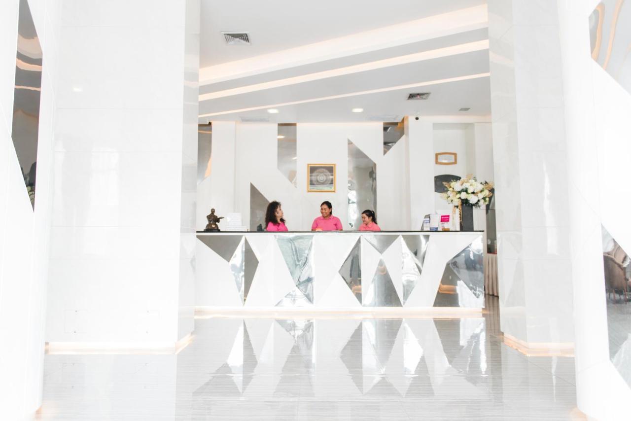 K.S.Pavilion Hotel ナコーン・ラーチャシーマー エクステリア 写真