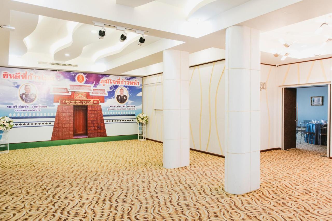 K.S.Pavilion Hotel ナコーン・ラーチャシーマー エクステリア 写真